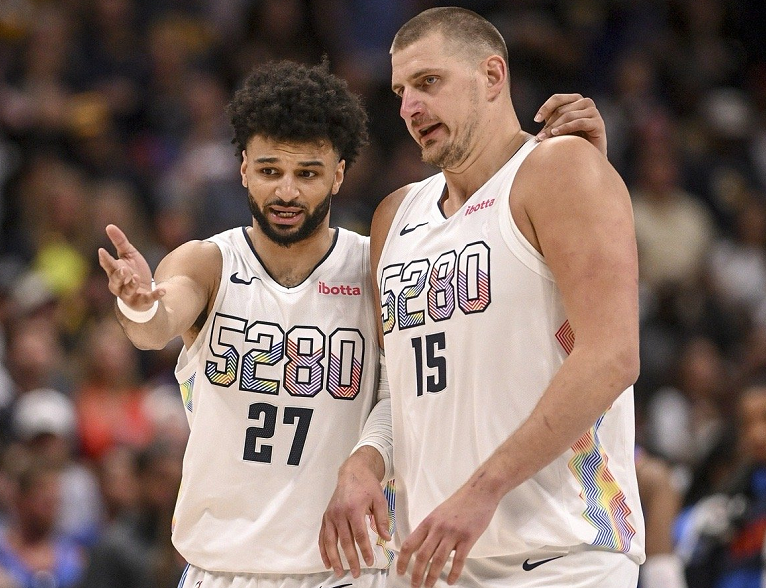 华体会体育平台-43分+52分！4项生涯新高！NBA最被低估二当家诞生，他能进全明星