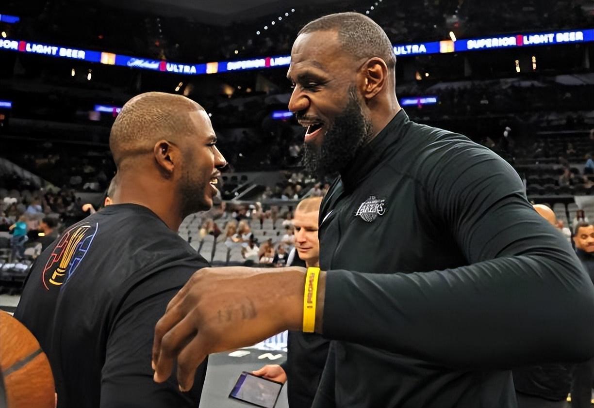 华体会体育赛事-再见保罗！突然要被裁！NBA只是生意场，但你们确实不配总冠军