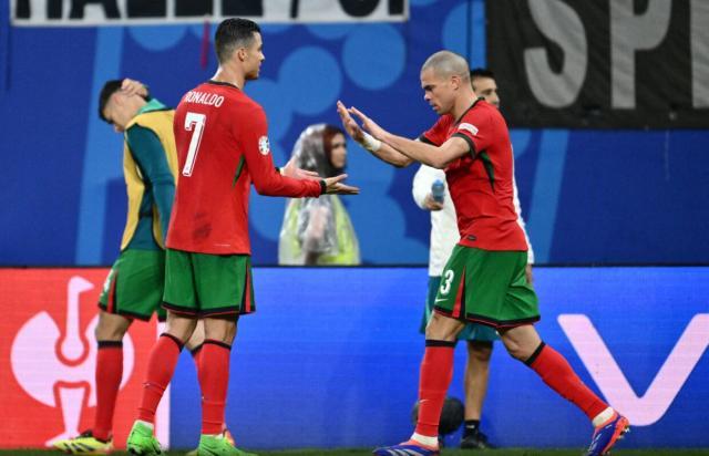 华体会体育平台-C罗平佩佩国家队最老进球者纪录 胜场次数超水爷