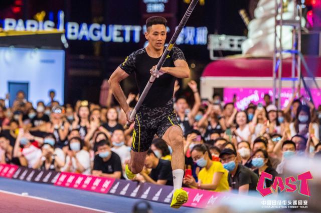 华体会体育赛事-撑杆跳街头赛丁邦超夺冠 达标东奥却仍成“奢望”？